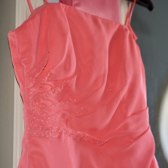 Grad/Prom Dress - Picture 4 of 4